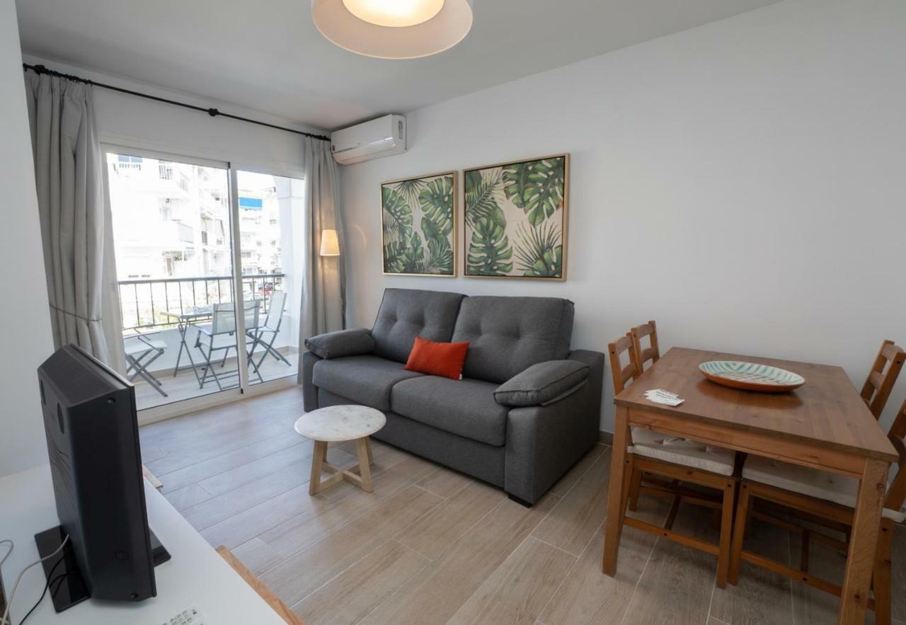 Palmeras 80 Menyber Nerja Ngoại thất bức ảnh